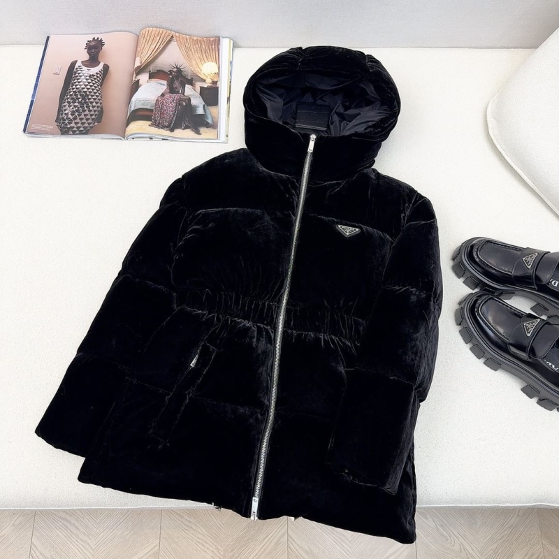 Pra*a down coat